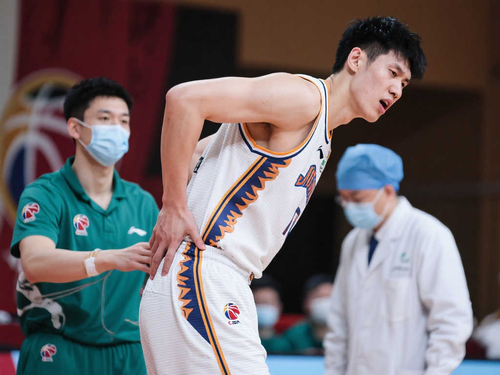在勇士队的